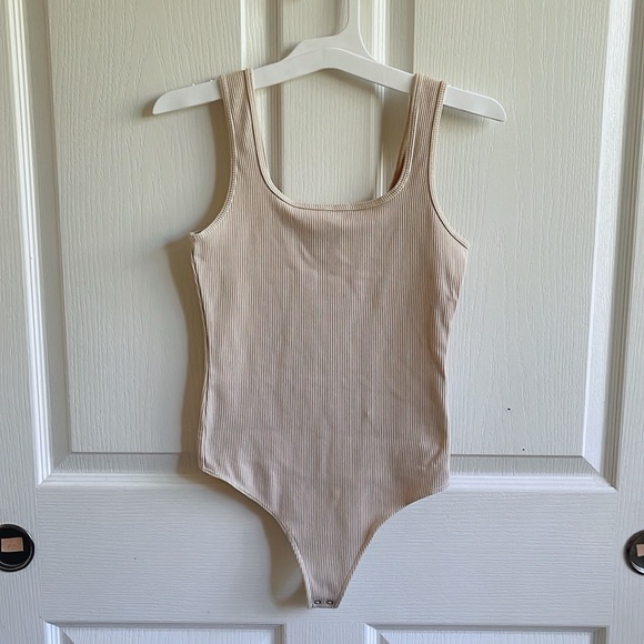 abercrombie and fitch bodysuit - Picture 2 of 5